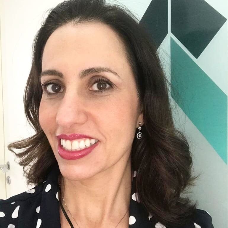 Dra. Graziela Rovigatti